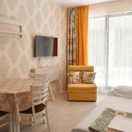 Aпартаменти хоризонт Lägenhet Sozopol
